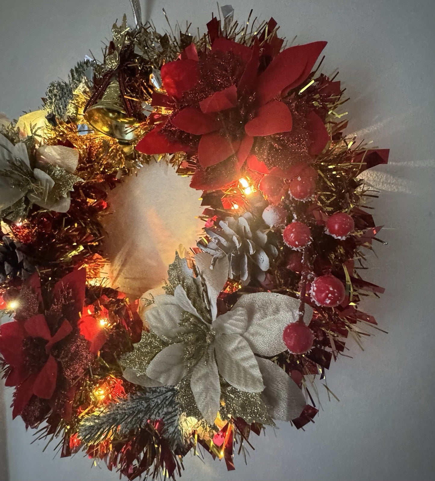 Christmas Wreath Red and Gold with Lights for Front Door Uk Christmas Wreath