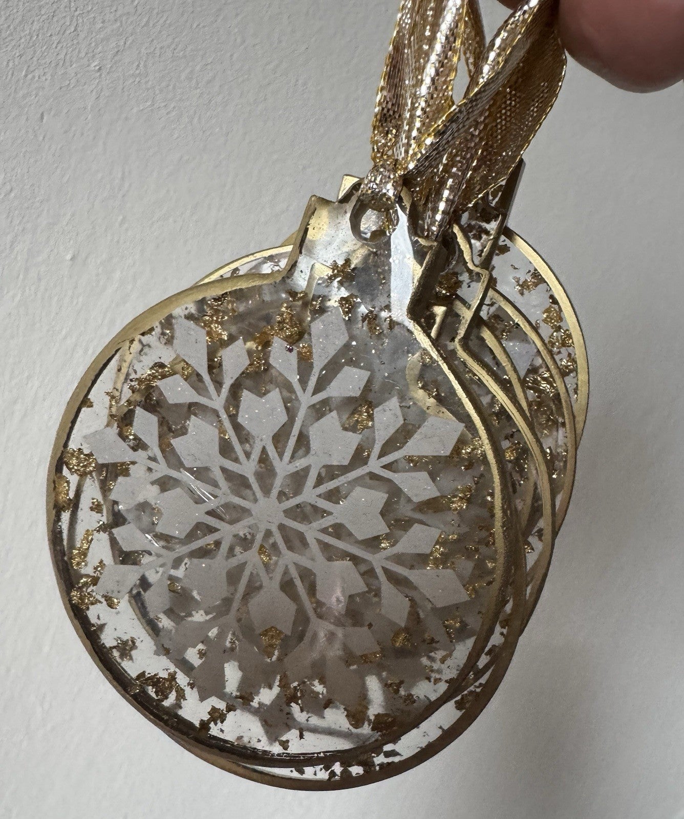 6 Pieces Flat Bauble Christmas Tree Decoration Ornaments Resin Baubles Hanging