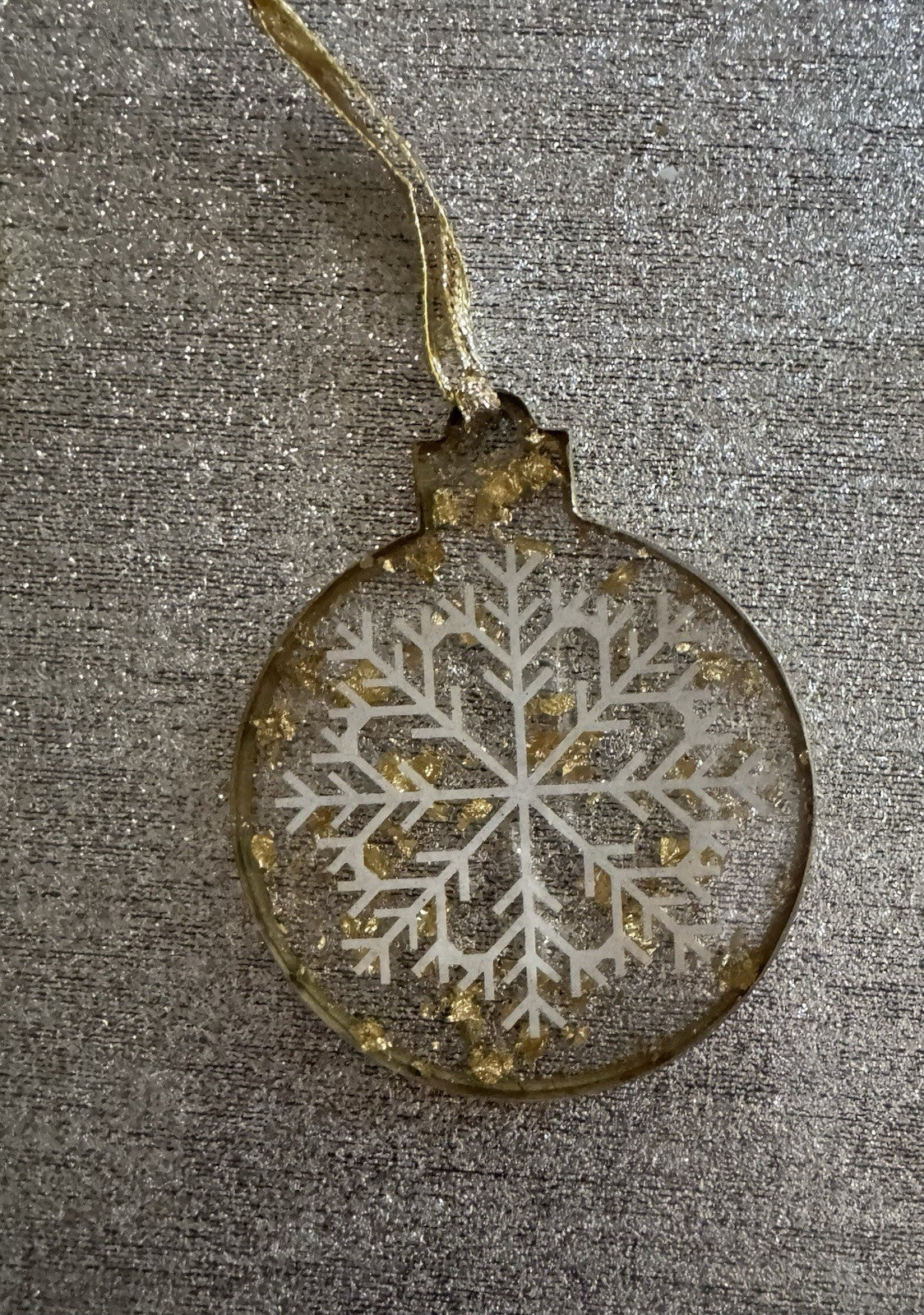 6 Pieces Flat Bauble Christmas Tree Decoration Ornaments Resin Baubles Hanging